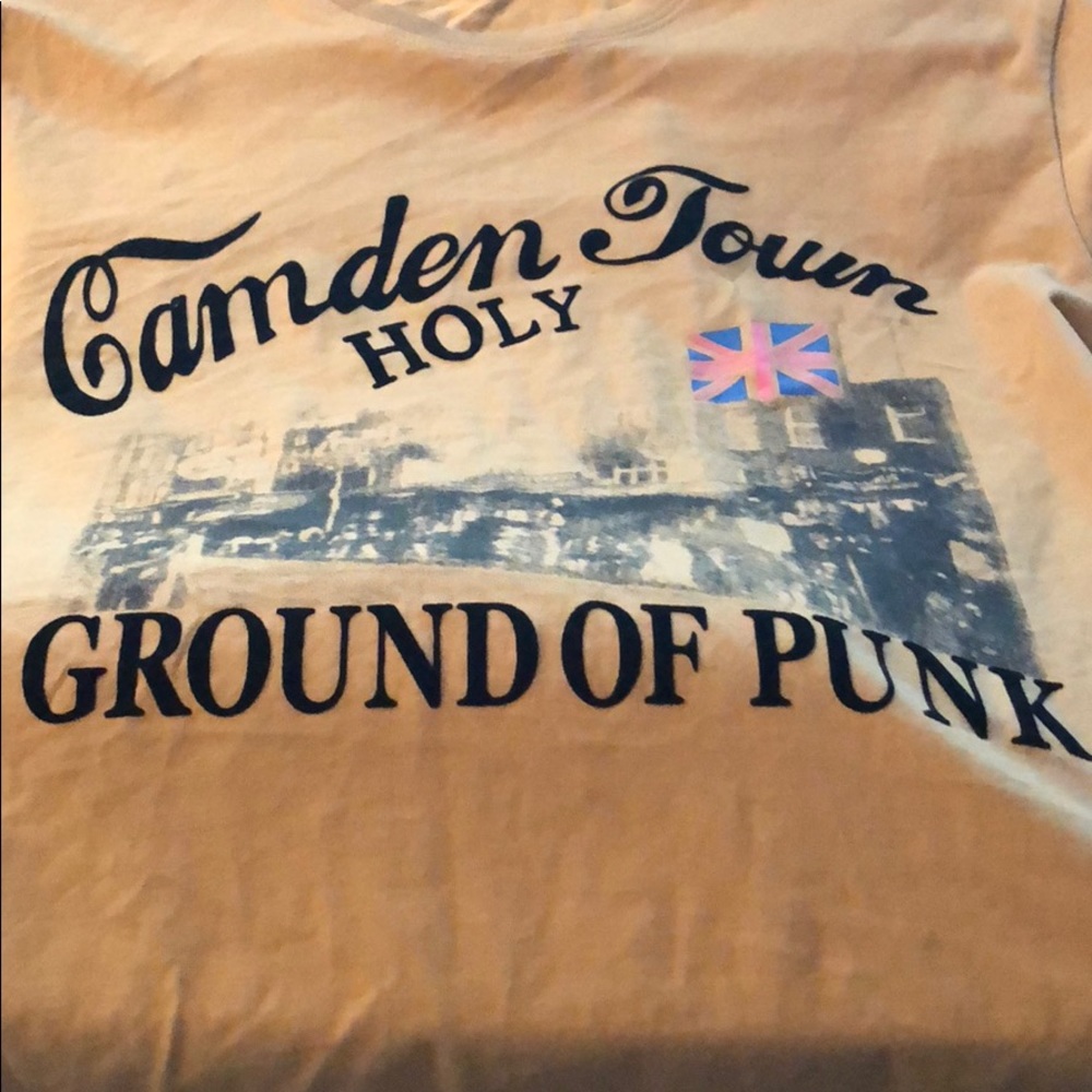 Camden Town Graphic Tee - Beige "Ground of Punk"